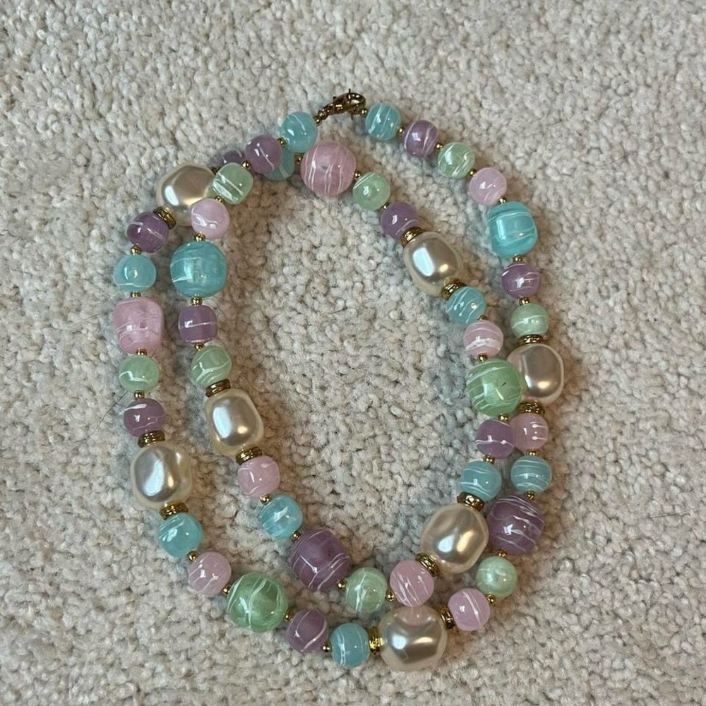 Pastel Beaded Necklace